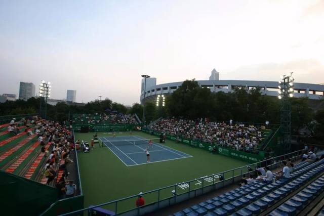 加之刚经历 加之刚经历